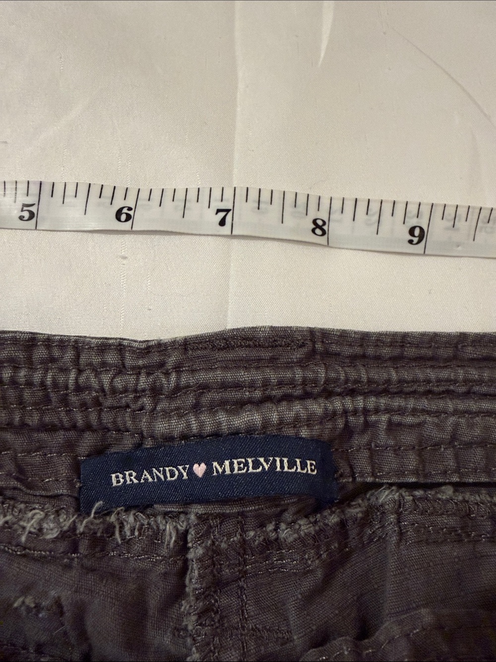 Brandy Melville Cargo Pants - Picture 3 of 5